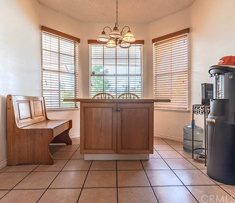 847 E Jackson St, Rialto, CA 92376 photo 17