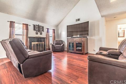 847 E Jackson St, Rialto, CA 92376 photo 5