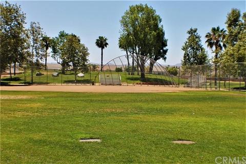 12382 Brianwood Dr, Riverside, CA 92503 photo 15