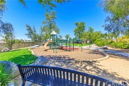 12382 Brianwood Dr, Riverside, CA 92503 photo 9