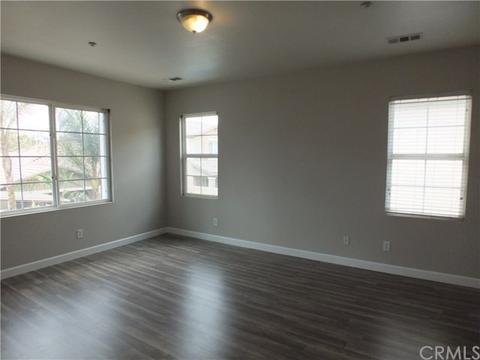 11008 White Ash Ln, Fontana, CA 92337 photo 10