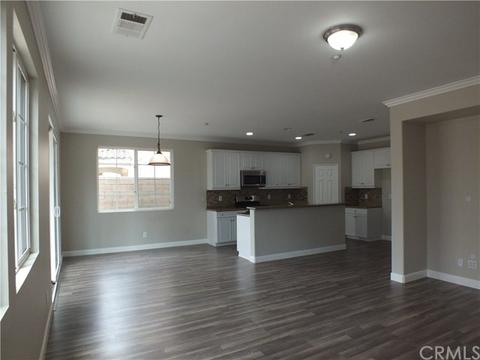 11008 White Ash Ln, Fontana, CA 92337 photo 5