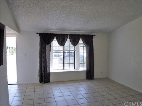 684 N Lancewood Ave, Rialto, CA 92376 photo 1