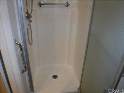 684 N Lancewood Ave, Rialto, CA 92376 photo 10