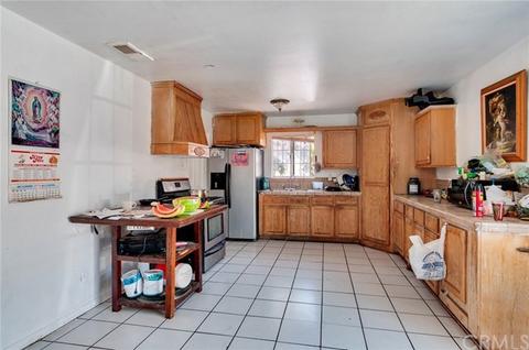 5198 Cedar St, Riverside, CA 92509 photo 6