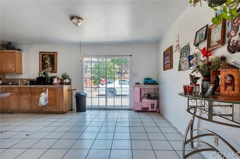5198 Cedar St, Riverside, CA 92509 photo 5