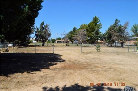 8130 Sherborn Ave, Hesperia, CA 92345 photo 3