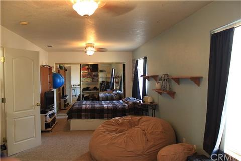 15526 Palm St, Hesperia, CA 92345 photo 10