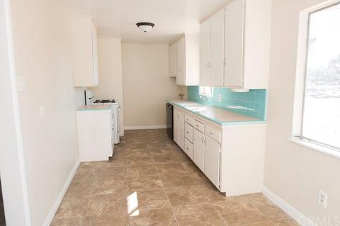 13906 Kiowa Rd, Apple Valley, CA 92307 photo 2