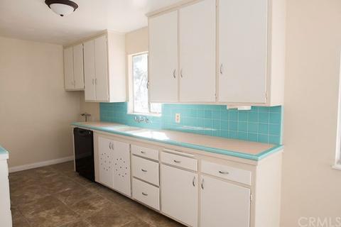 13906 Kiowa Rd, Apple Valley, CA 92307 photo 3