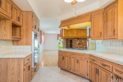 9931 Bel Air Ave, Montclair, CA 91763 photo 5