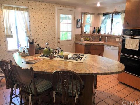 595 N Laurel Ave, Upland, CA 91786 photo 7