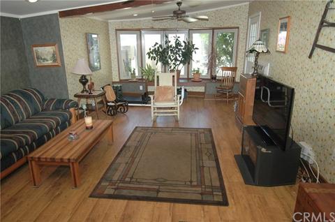 595 N Laurel Ave, Upland, CA 91786 photo 10