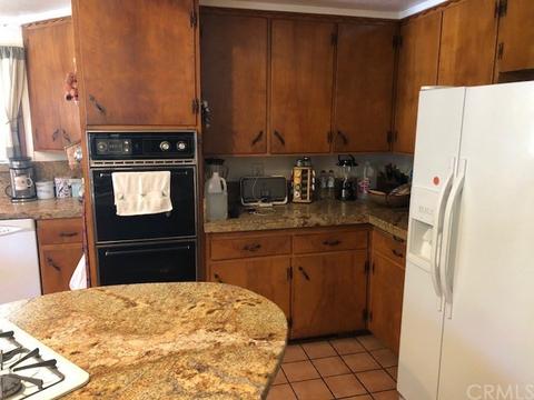 595 N Laurel Ave, Upland, CA 91786 photo 8