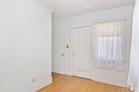 927 E Harvard Rd, Burbank, CA 91501 photo 14