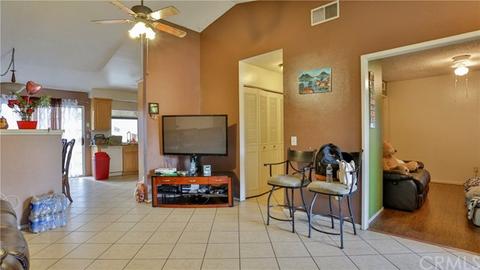 732 S Clifford Ave, Rialto, CA 92376 photo 22