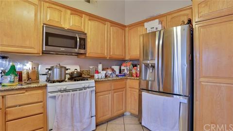 732 S Clifford Ave, Rialto, CA 92376 photo 24