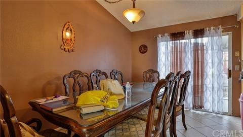 732 S Clifford Ave, Rialto, CA 92376 photo 23