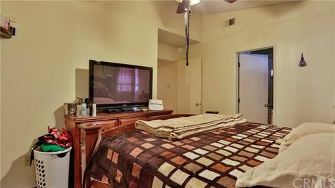 732 S Clifford Ave, Rialto, CA 92376 photo 10