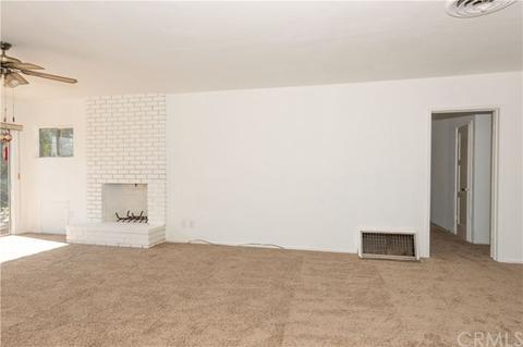10237 Haddon Ave, Pacoima, CA 91331 photo 6