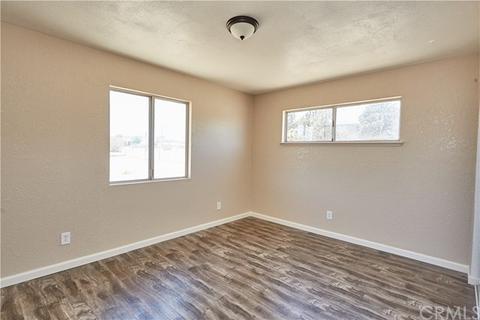 14579 Juniper St, Hesperia, CA 92345 photo 14
