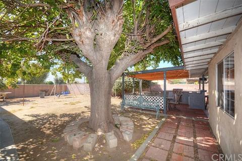 243 W Grove St, Rialto, CA 92376 photo 17