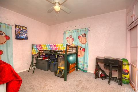 243 W Grove St, Rialto, CA 92376 photo 12