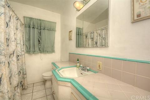 243 W Grove St, Rialto, CA 92376 photo 13
