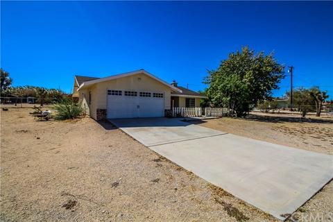 58369 Lennox Ct, Yucca Valley, CA 92284 photo 2