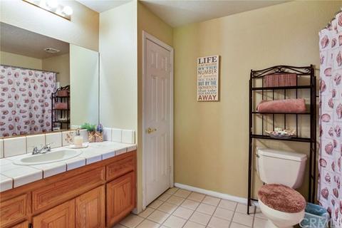 7864 Calpella Ave, Hesperia, CA 92345 photo 9