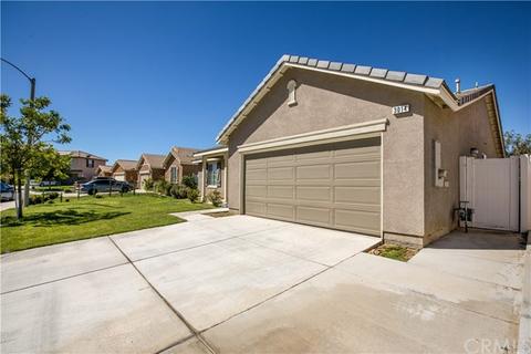 3014 Blue Cascade Dr, Perris, CA 92571 photo 2