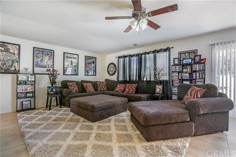3014 Blue Cascade Dr, Perris, CA 92571 photo 5