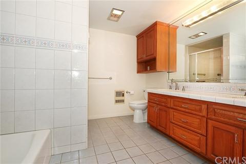 210 W 14th St, Upland, CA 91786 photo 16