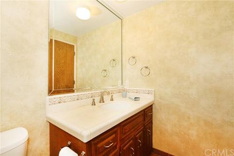 210 W 14th St, Upland, CA 91786 photo 13