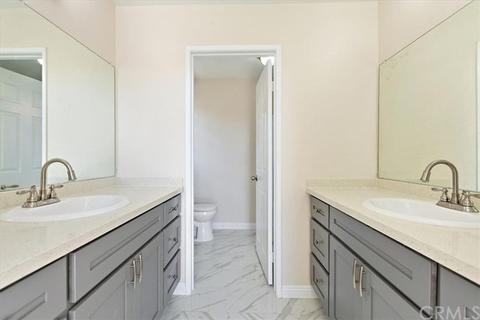 13631 W Constitution Way, Fontana, CA 92336 photo 19