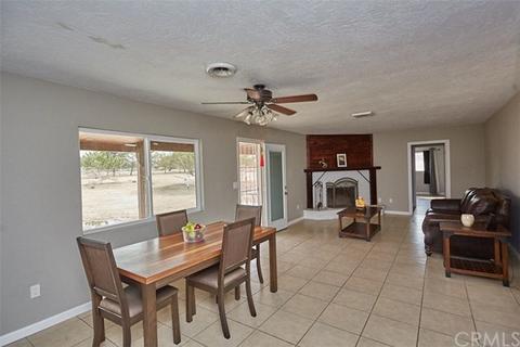 15683 Ash St, Hesperia, CA 92345 photo 12