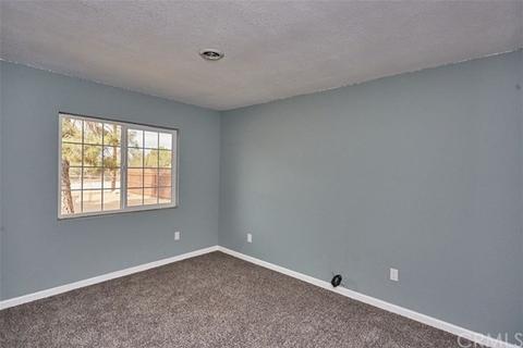 15683 Ash St, Hesperia, CA 92345 photo 25