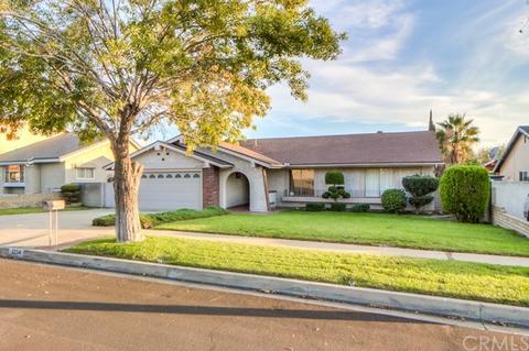 1254 Diana Ct, Upland, CA 91786 photo 2