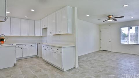 9798 Cedar Ave, Bloomington, CA 92316 photo 6