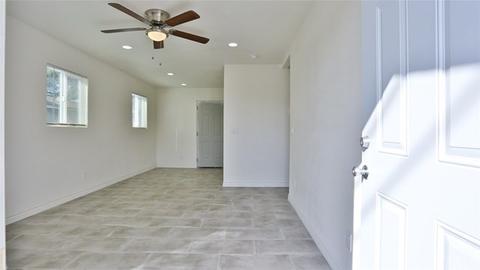 9798 Cedar Ave, Bloomington, CA 92316 photo 3