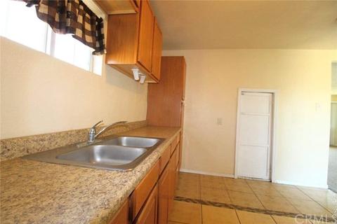 6652 Cherimoya Ave, Fontana, CA 92336 photo 19