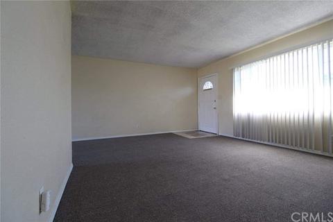 6652 Cherimoya Ave, Fontana, CA 92336 photo 9