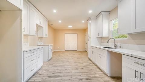 2510 10th St, Riverside, CA 92507 photo 3