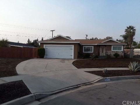 262 E Carter St, Rialto, CA 92376 photo 1