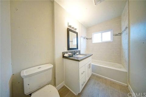 966 Post Rd, Costa Mesa, CA 92626 photo 14
