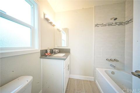 966 Post Rd, Costa Mesa, CA 92626 photo 20