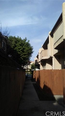 332 W 220th St, Carson, CA 90745 photo 3