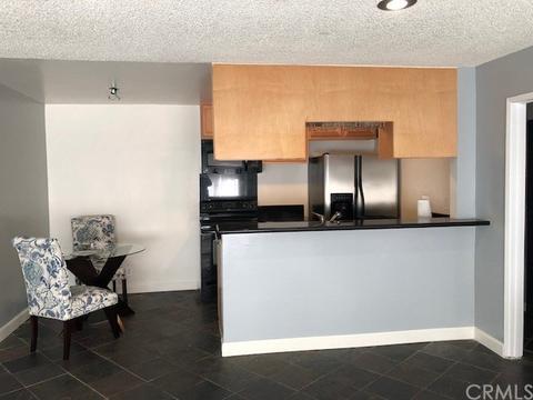 5500 Ackerfield Ave #304, Long Beach, CA 90805 photo 2