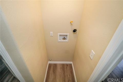 719 W Greenleaf Blvd, Compton, CA 90220 photo 8