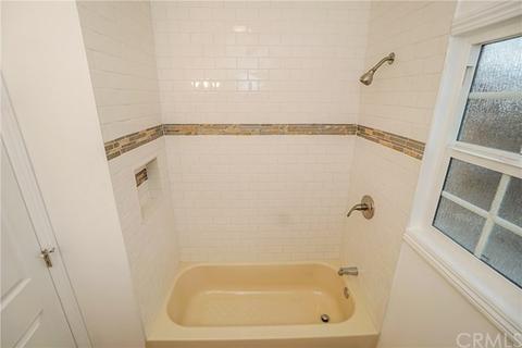 719 W Greenleaf Blvd, Compton, CA 90220 photo 4